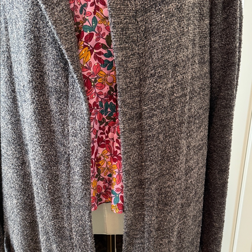 Barefoot Dreams Charcoal Hooded Cardigan - Picture 6 of 9